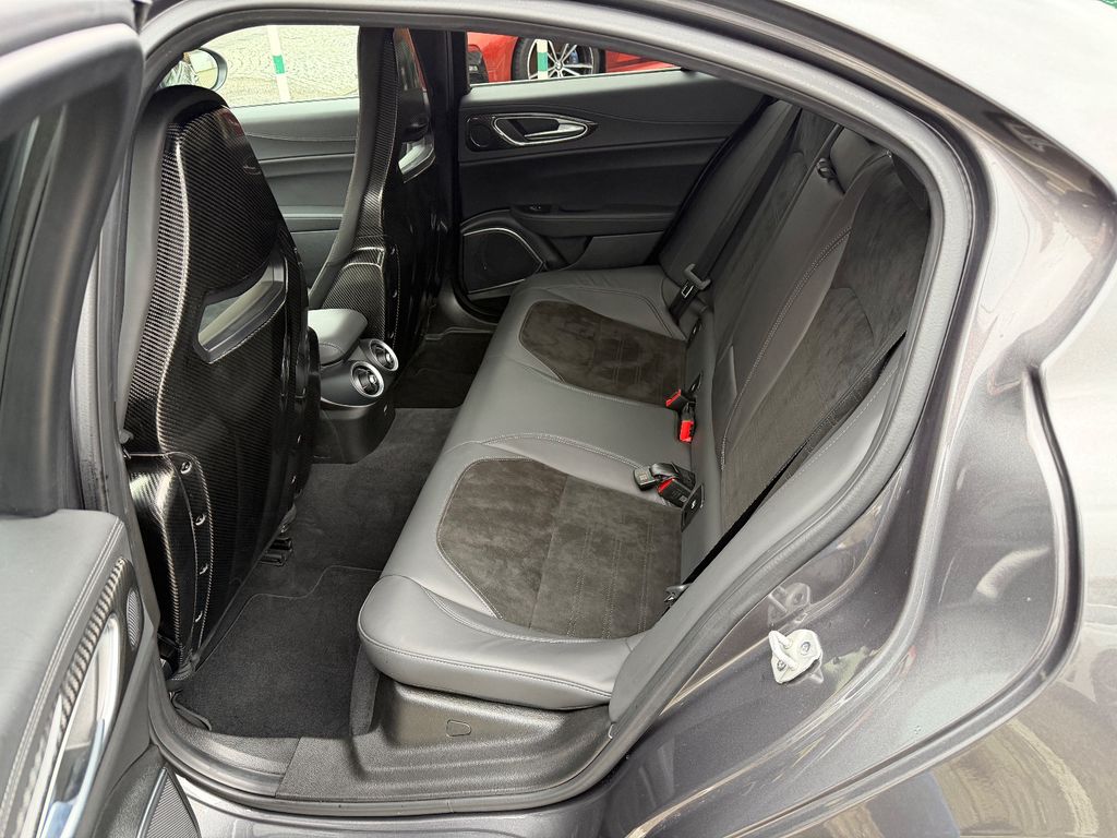 Alfa Romeo Giulia 2021