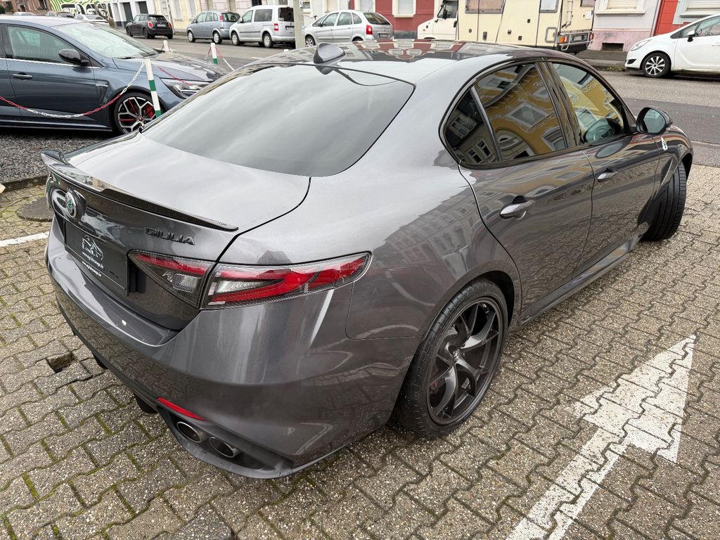 Alfa Romeo Giulia 2021