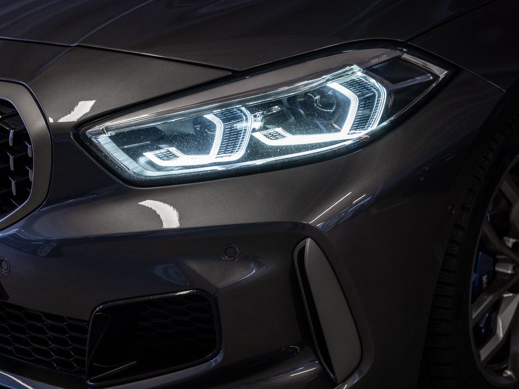 BMW 135 2021