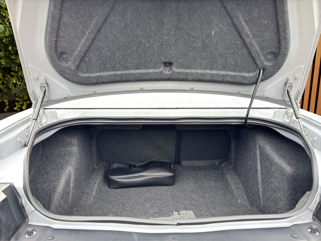 Dodge Challenger 2023