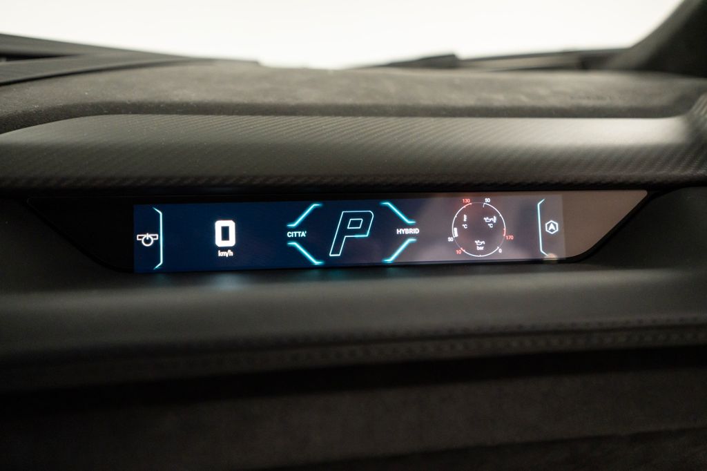 Lamborghini Revuelto 2024