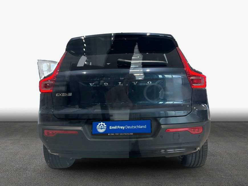Volvo EX40 2025