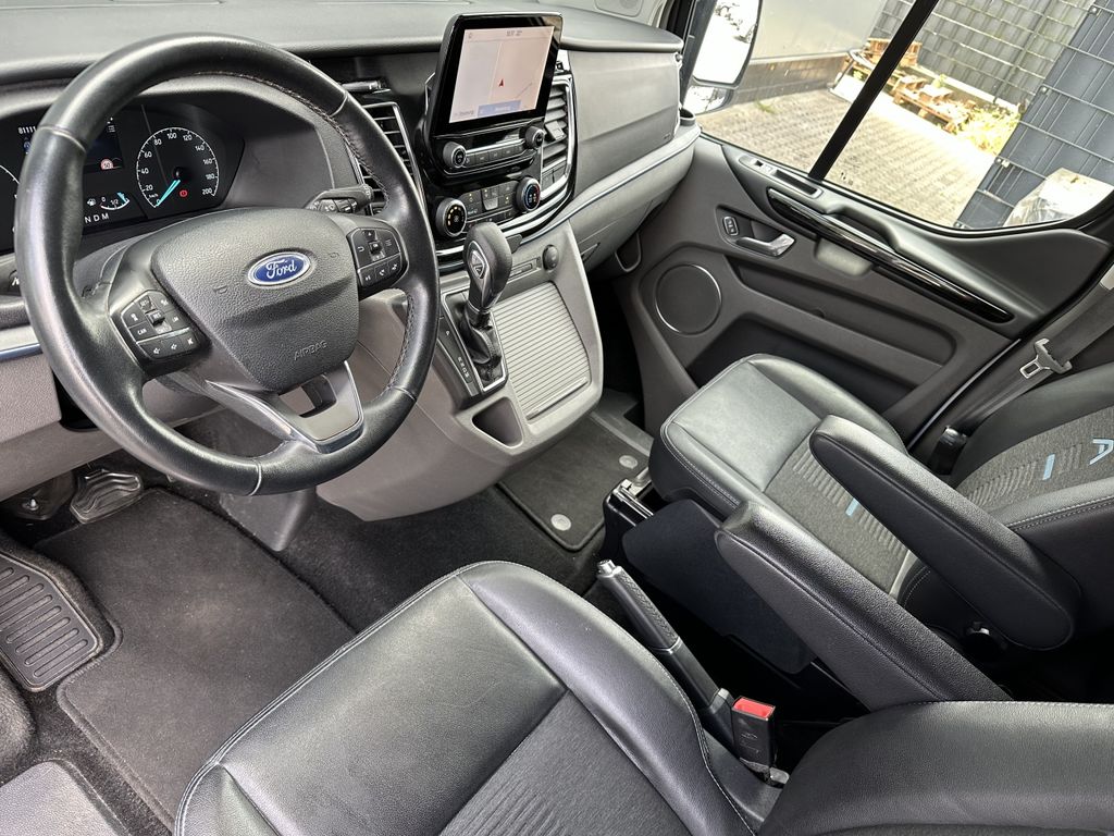 Ford Tourneo Custom 2022