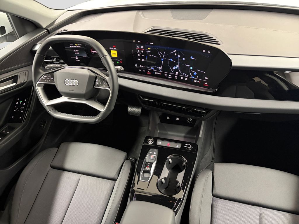 Audi Q6 e-tron 2025