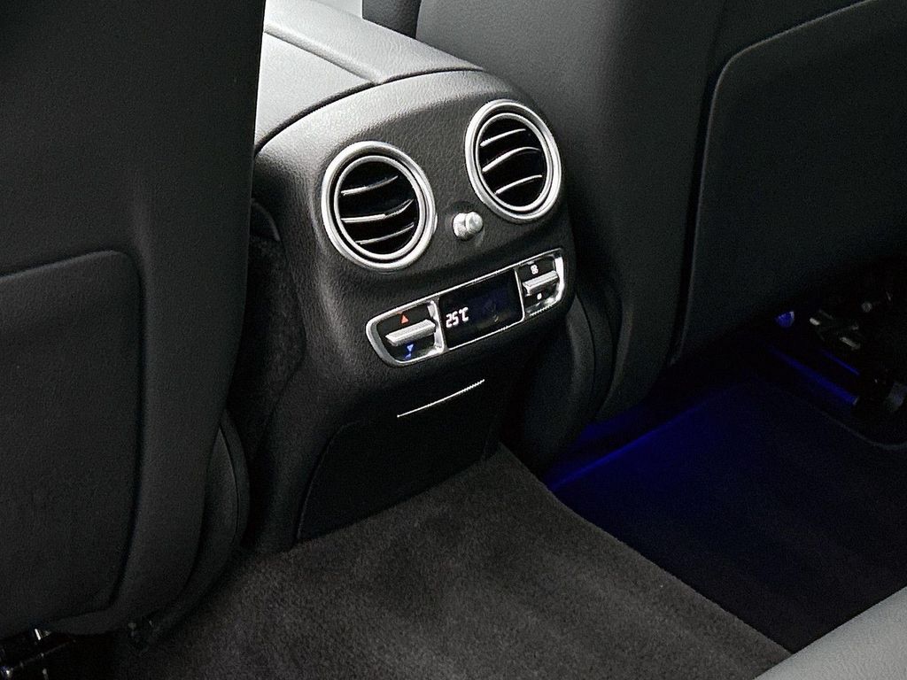 Mercedes-Benz E 200 2023