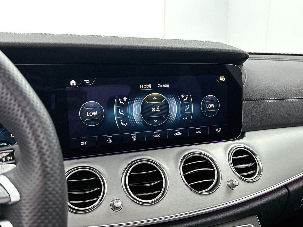 Mercedes-Benz E 200 2023