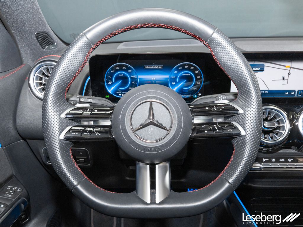 Mercedes-Benz EQB 2025