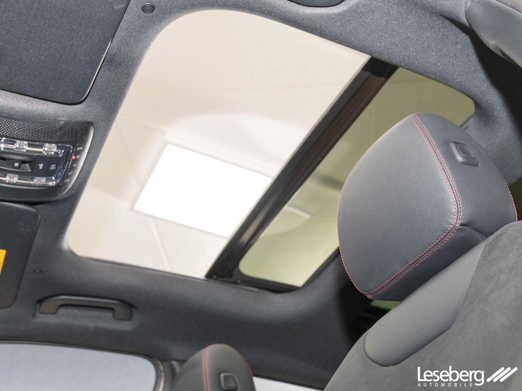 Mercedes-Benz EQB 2025