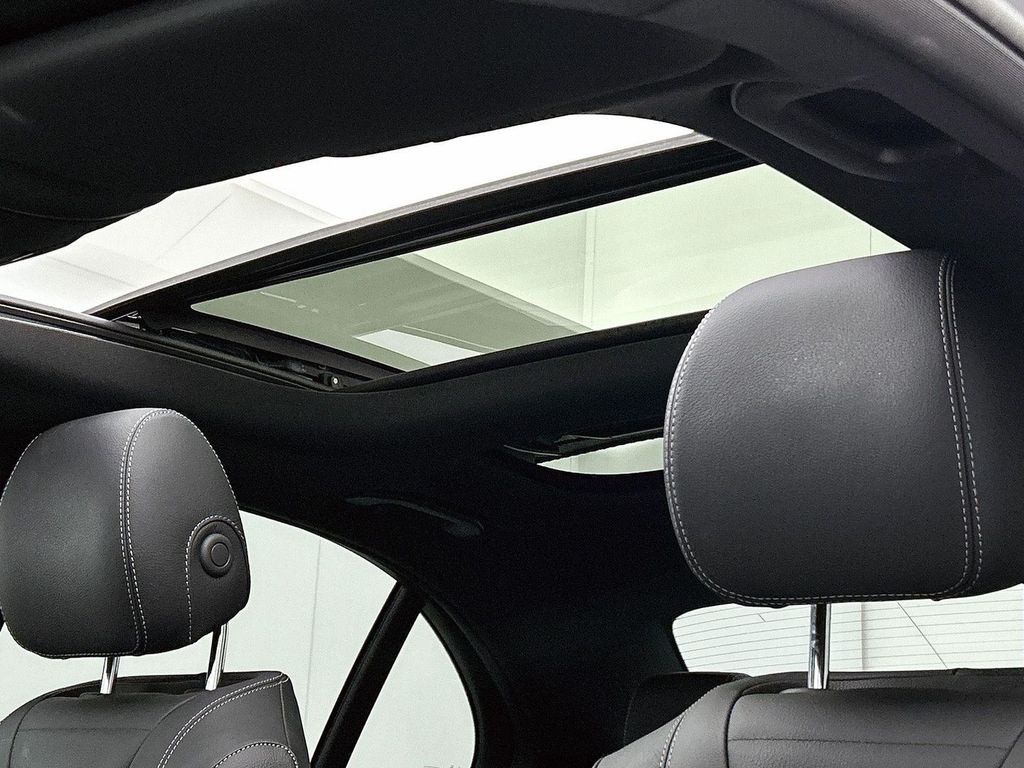 Mercedes-Benz E 200 2023