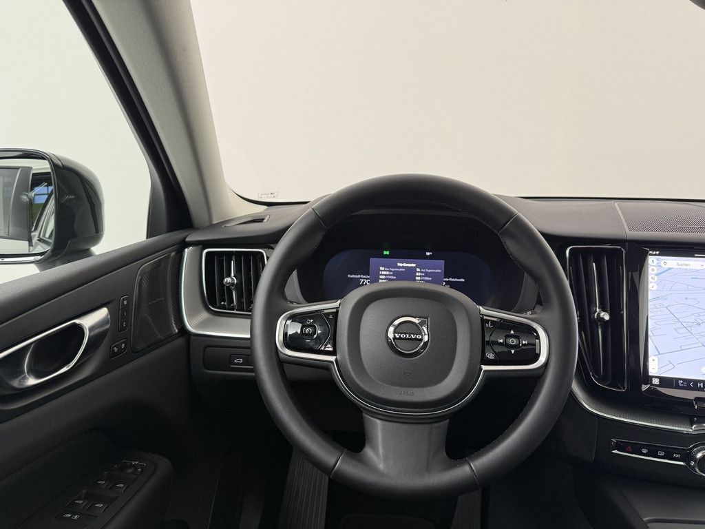 Volvo XC60 2025