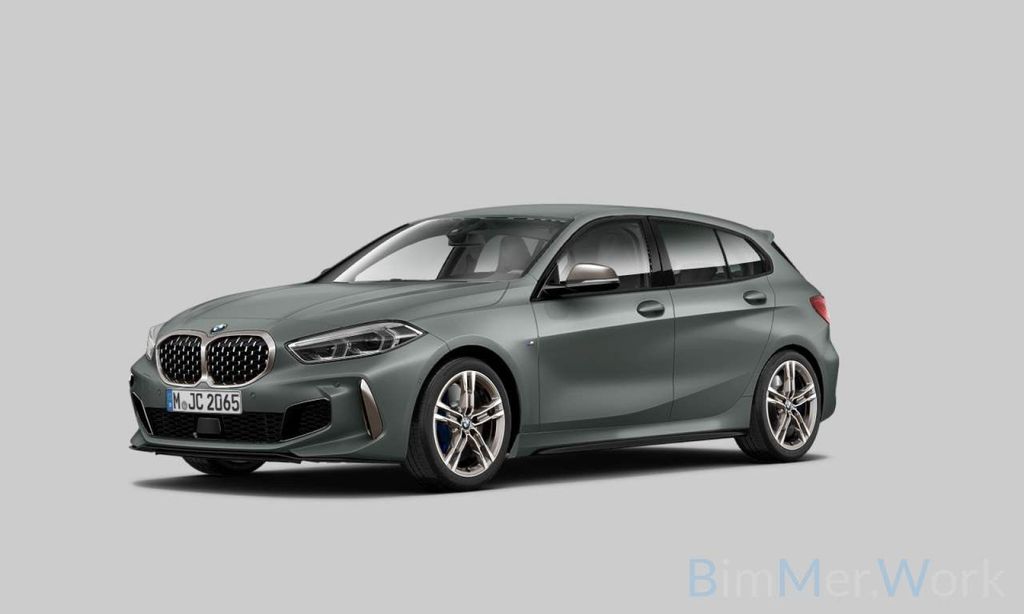 BMW M135 2022