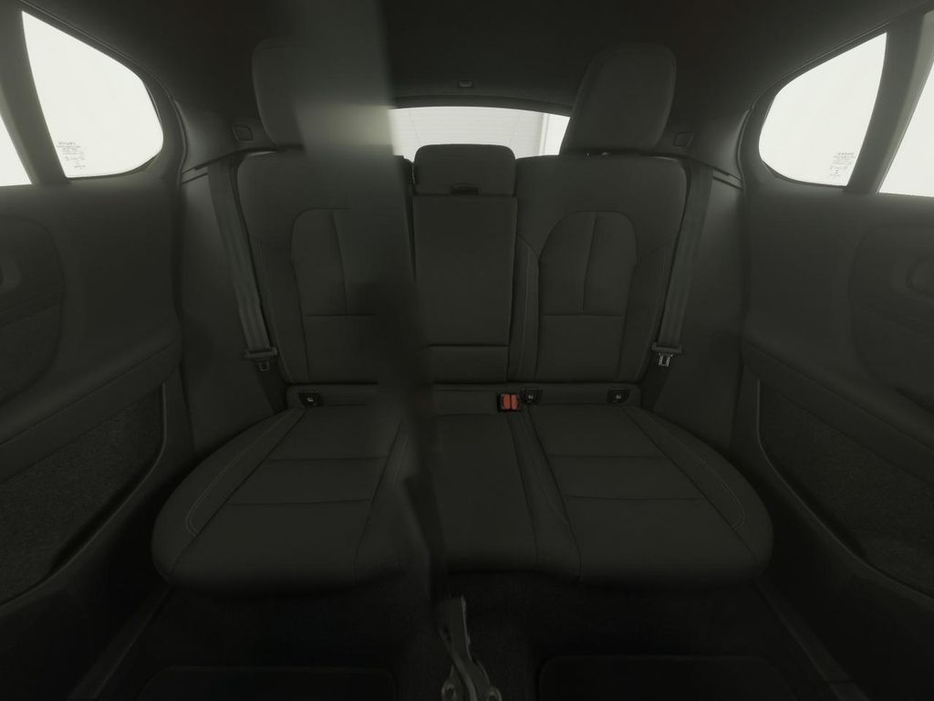 Volvo V60 Cross Country 2023