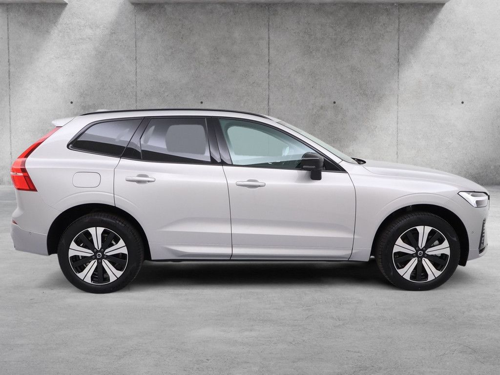 Volvo XC60 2025