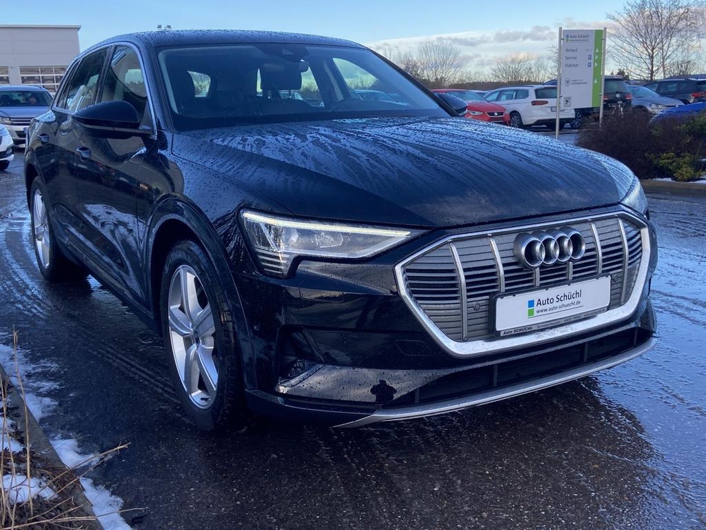 Audi e-tron 2022