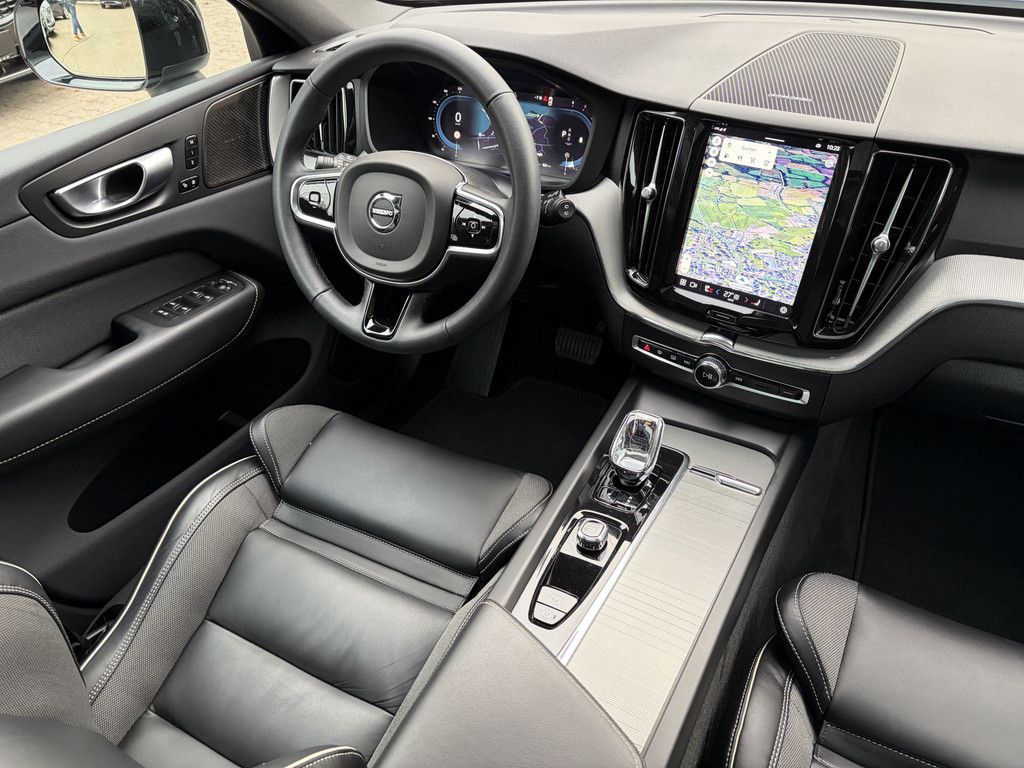 Volvo XC60 2023