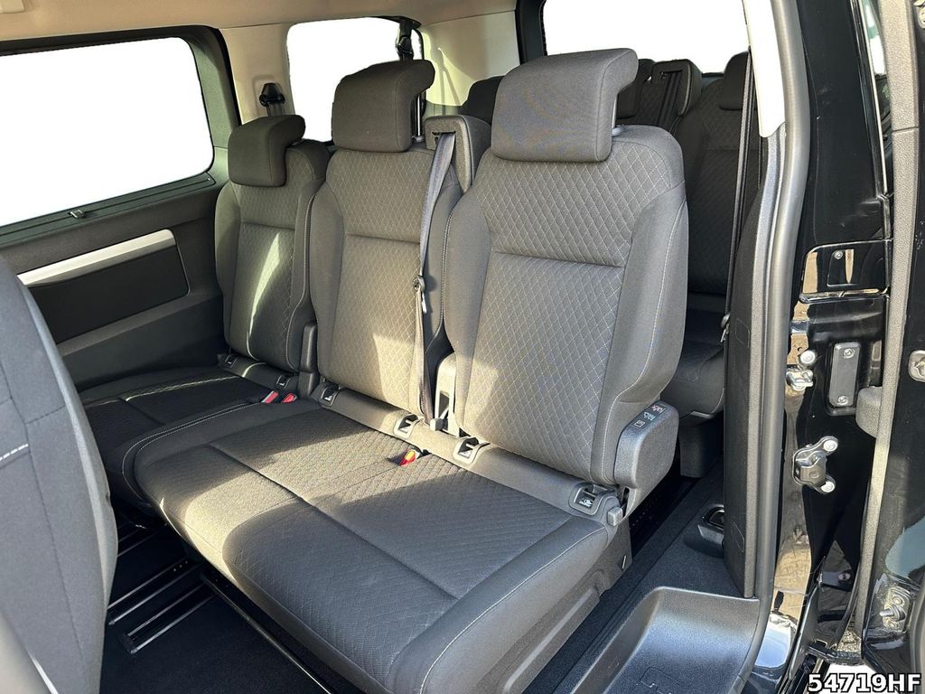 Opel Zafira Life 2021