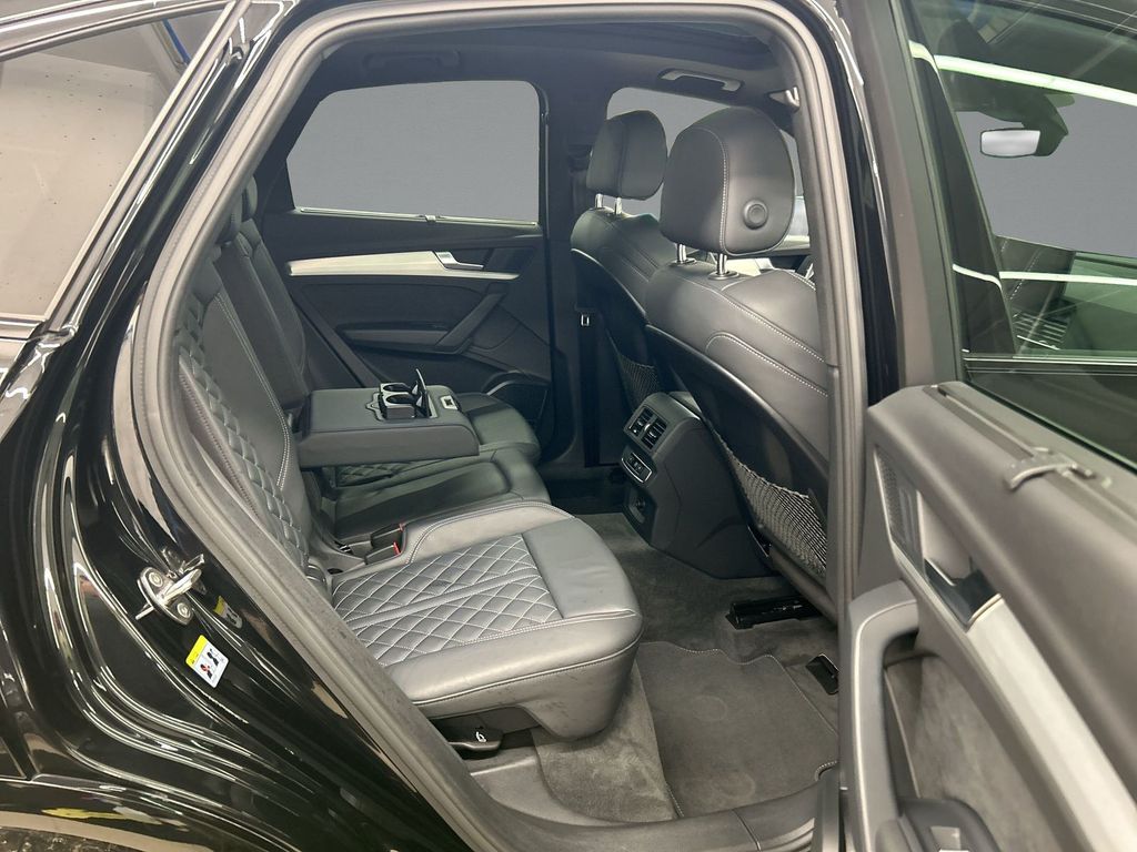 Audi SQ5 2022