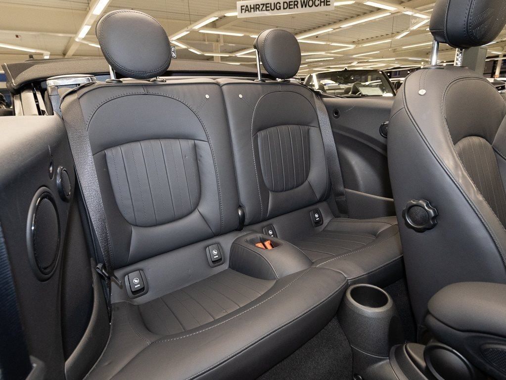 MINI Cooper S Cabrio 2023