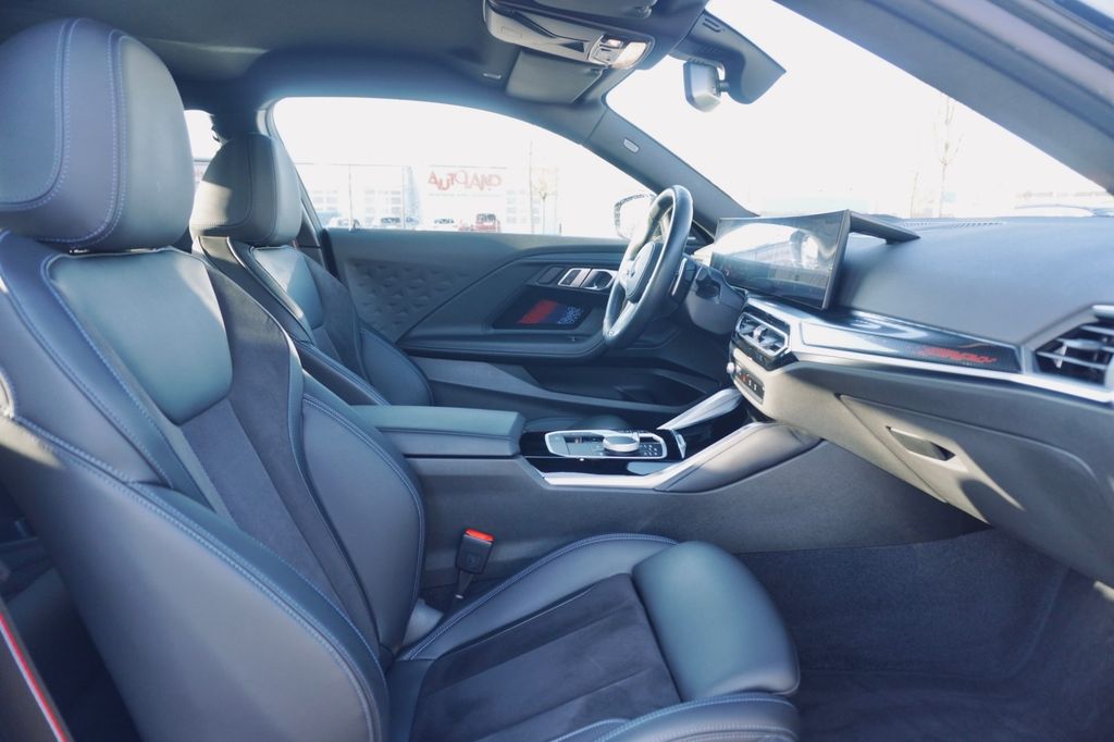 BMW M240i 2023