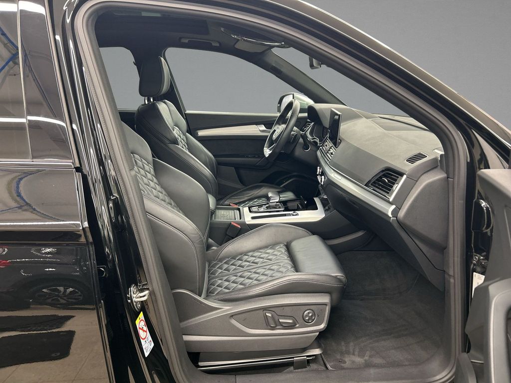 Audi SQ5 2022