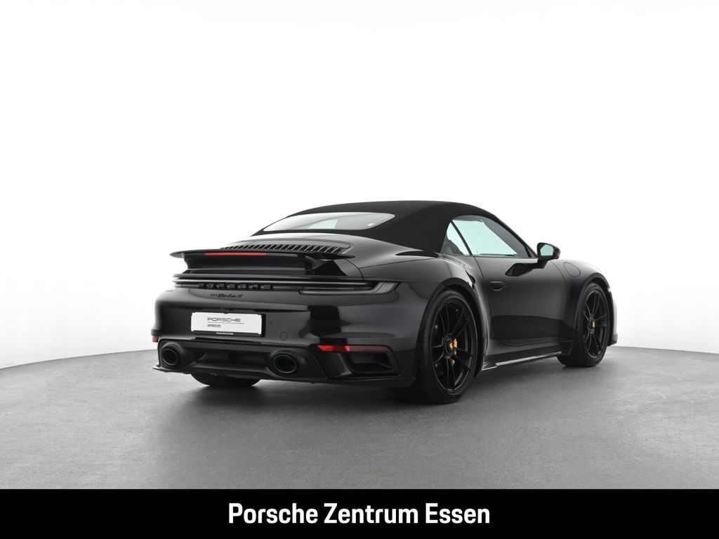 Porsche 992 2022