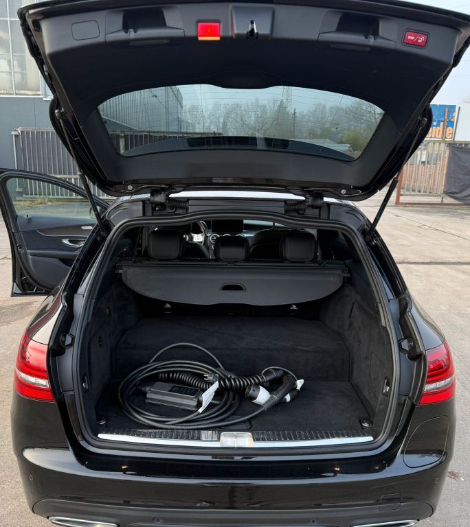 Mercedes-Benz C 300 2019