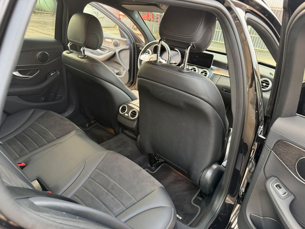 Mercedes-Benz C 300 2019