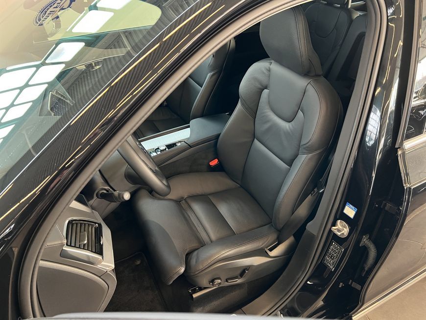 Volvo XC90 2024