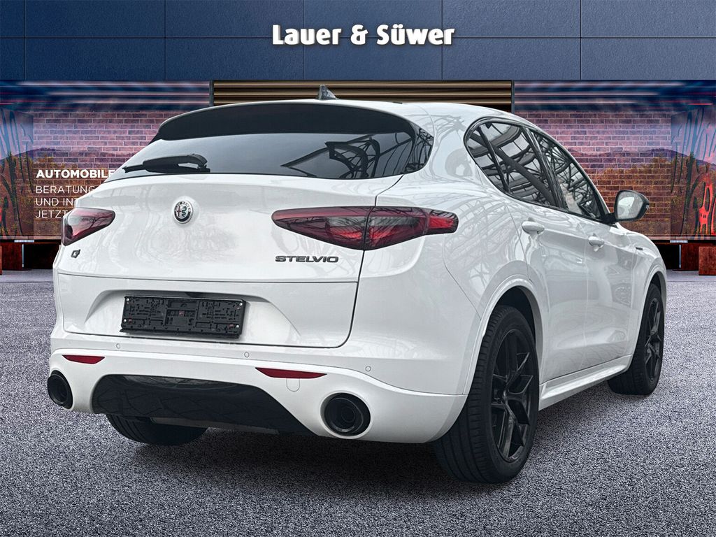 Alfa Romeo Stelvio 2021