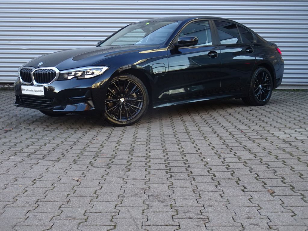 BMW 320 2022