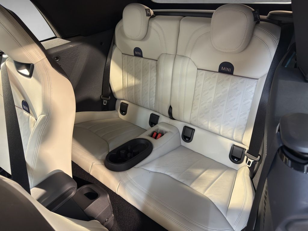 MINI Cooper S Cabrio 2025