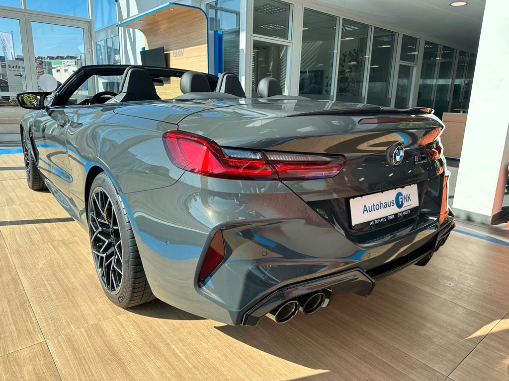 BMW M8 2023