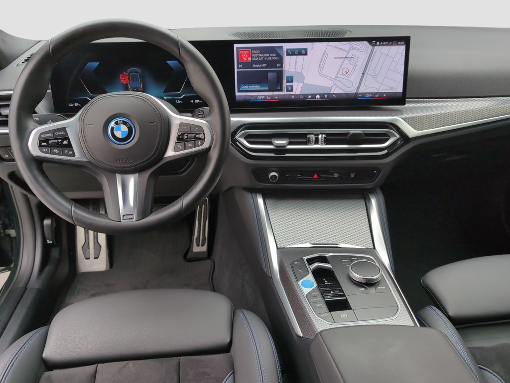 BMW i4 2023