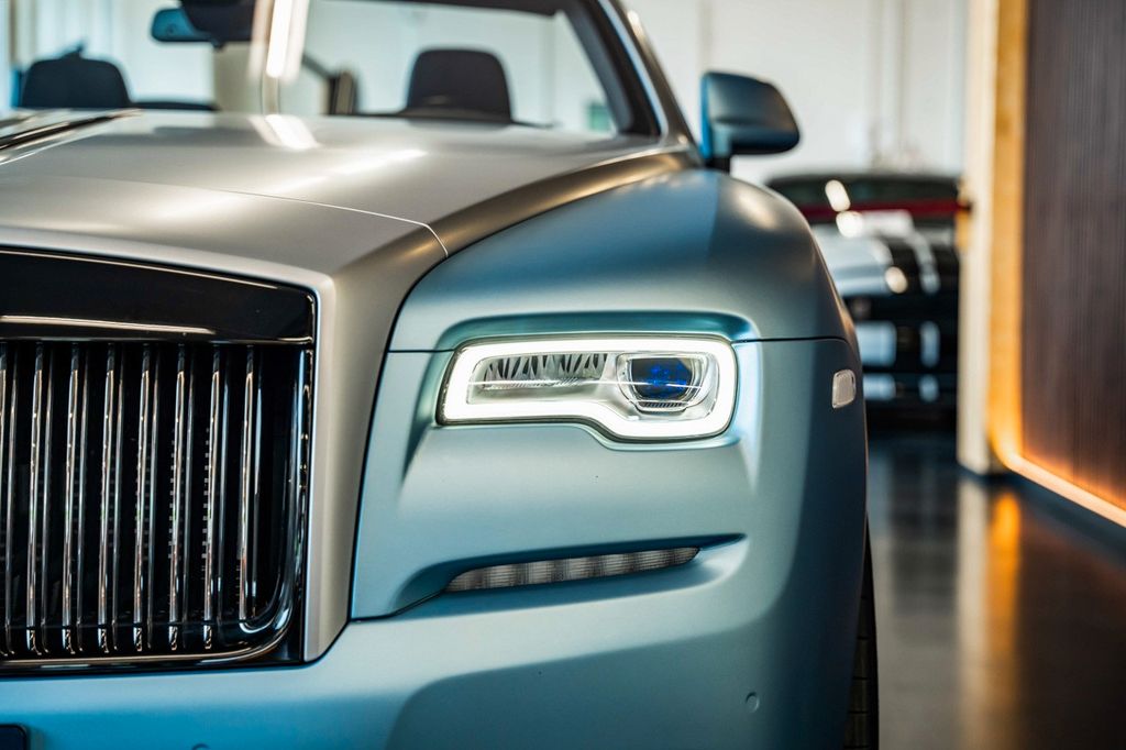 Rolls-Royce Dawn 2019