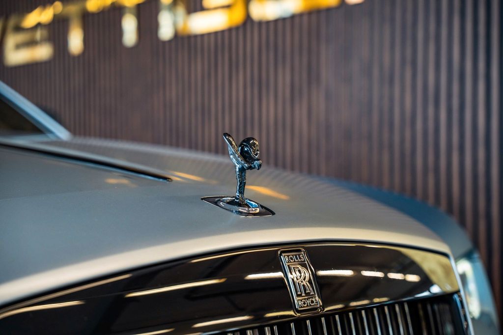 Rolls-Royce Dawn 2019