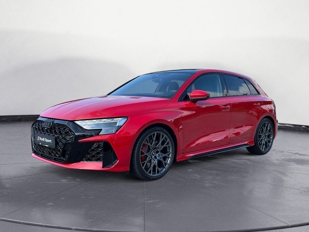 Audi RS3 2025