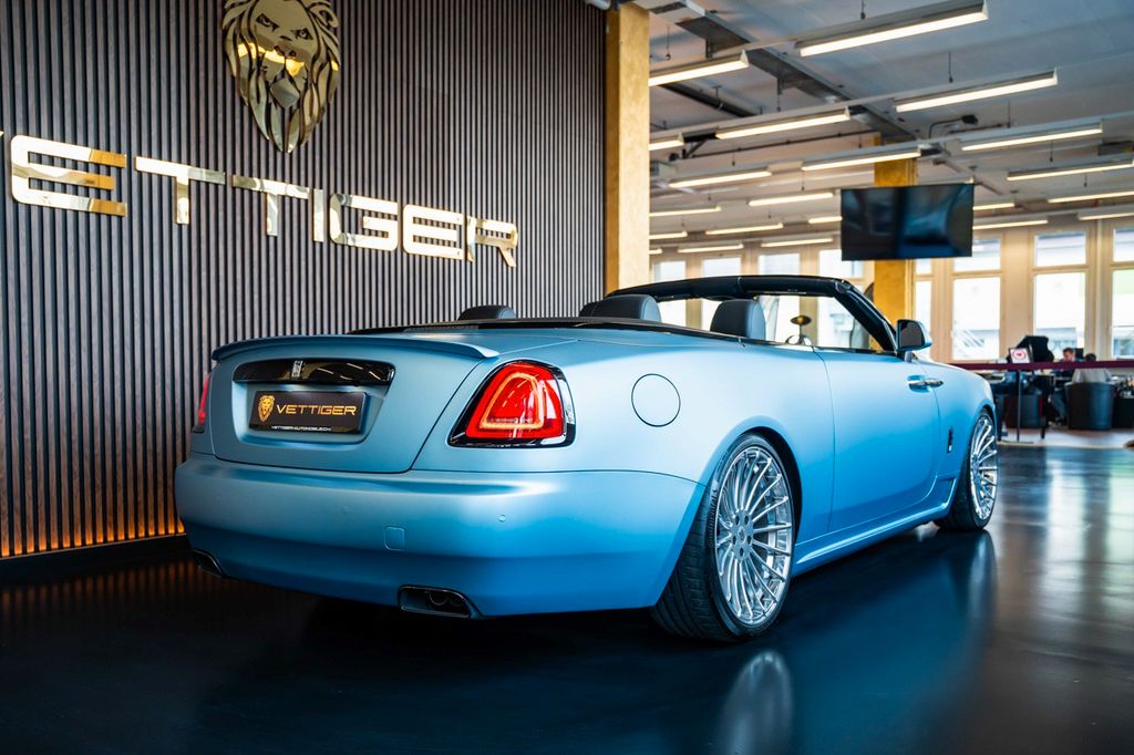 Rolls-Royce Dawn 2019