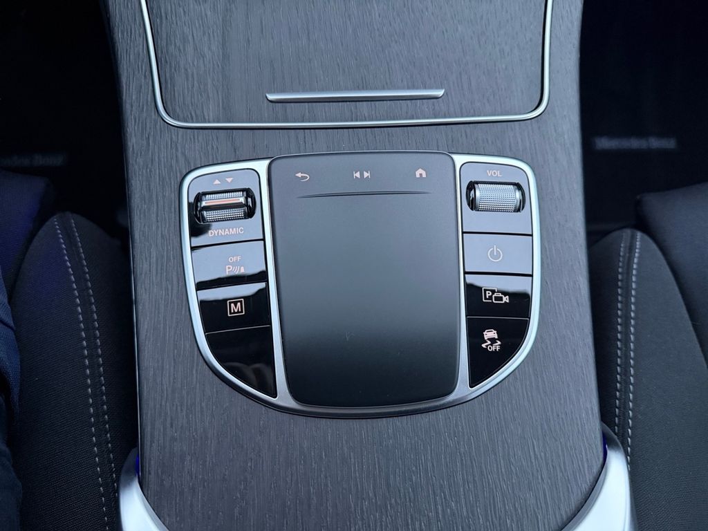 Mercedes-Benz GLC 300 2022