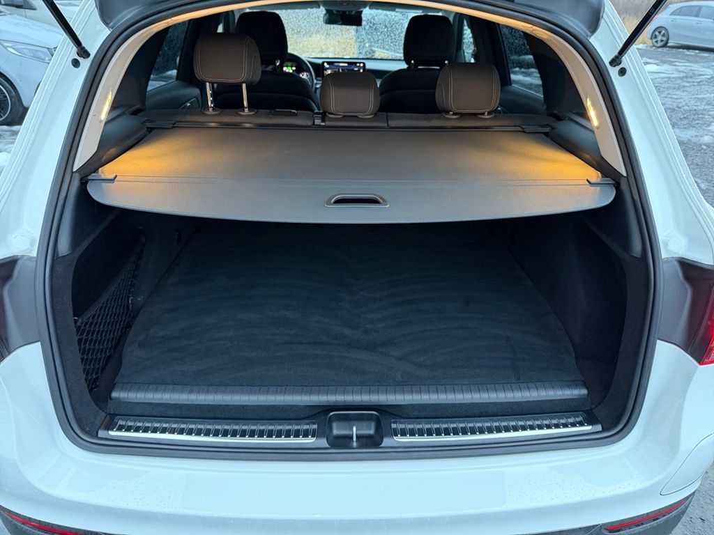 Mercedes-Benz GLC 300 2022