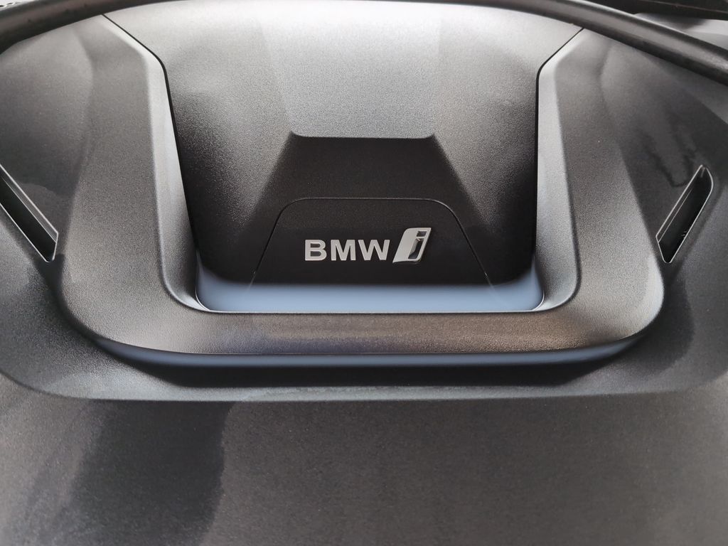 BMW i4 2023