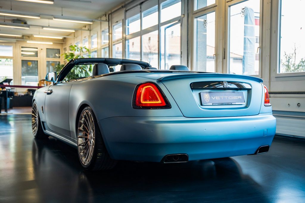 Rolls-Royce Dawn 2019