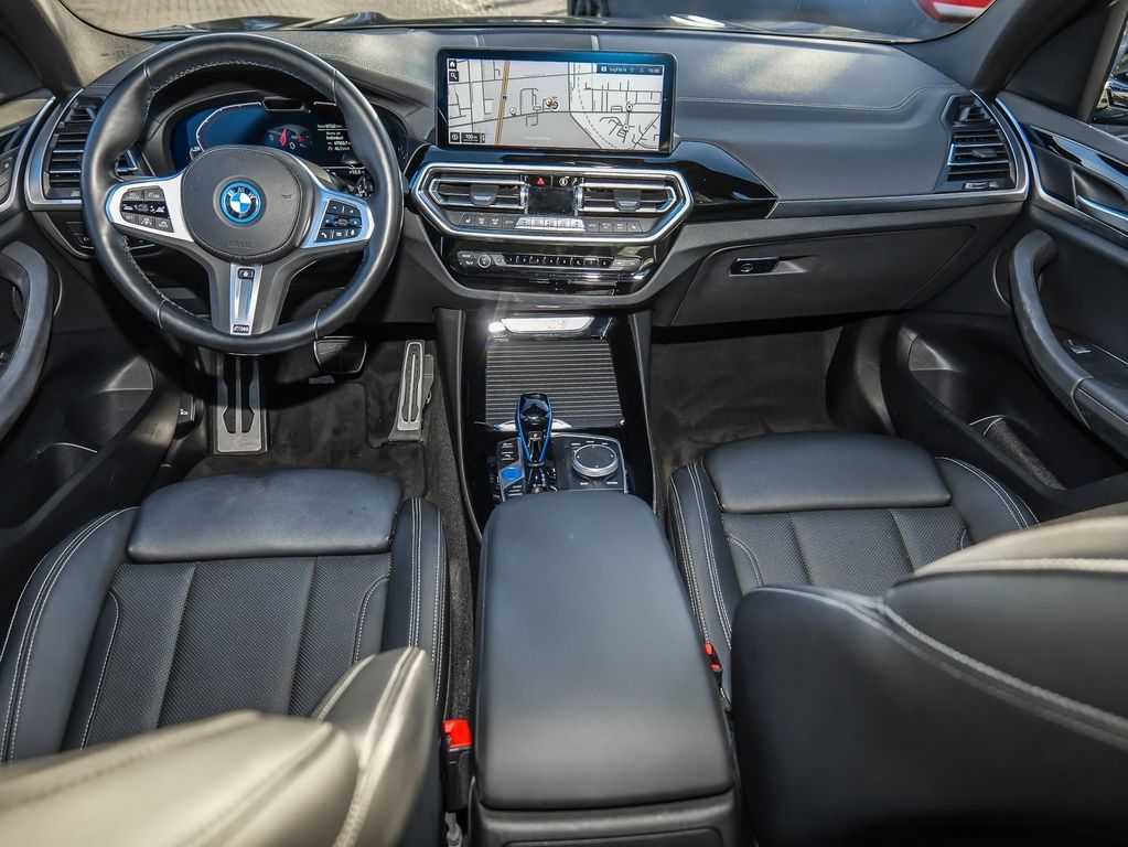 BMW iX3 2023