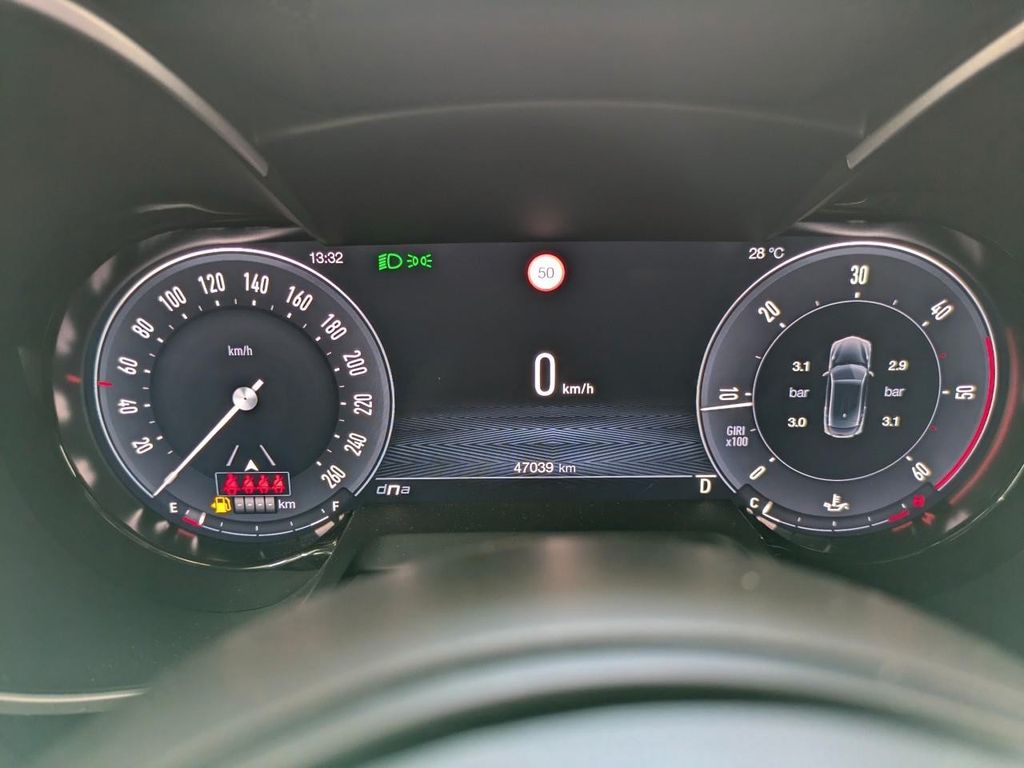 Alfa Romeo Stelvio 2024