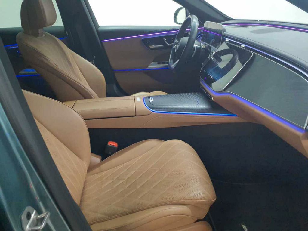 Mercedes-Benz E 200 2024