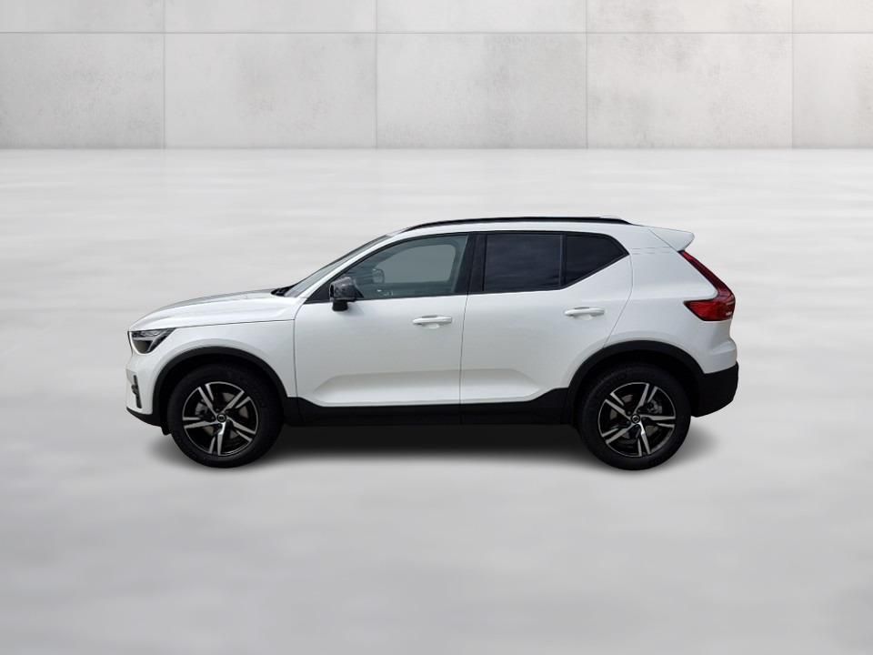 Volvo XC40 2026
