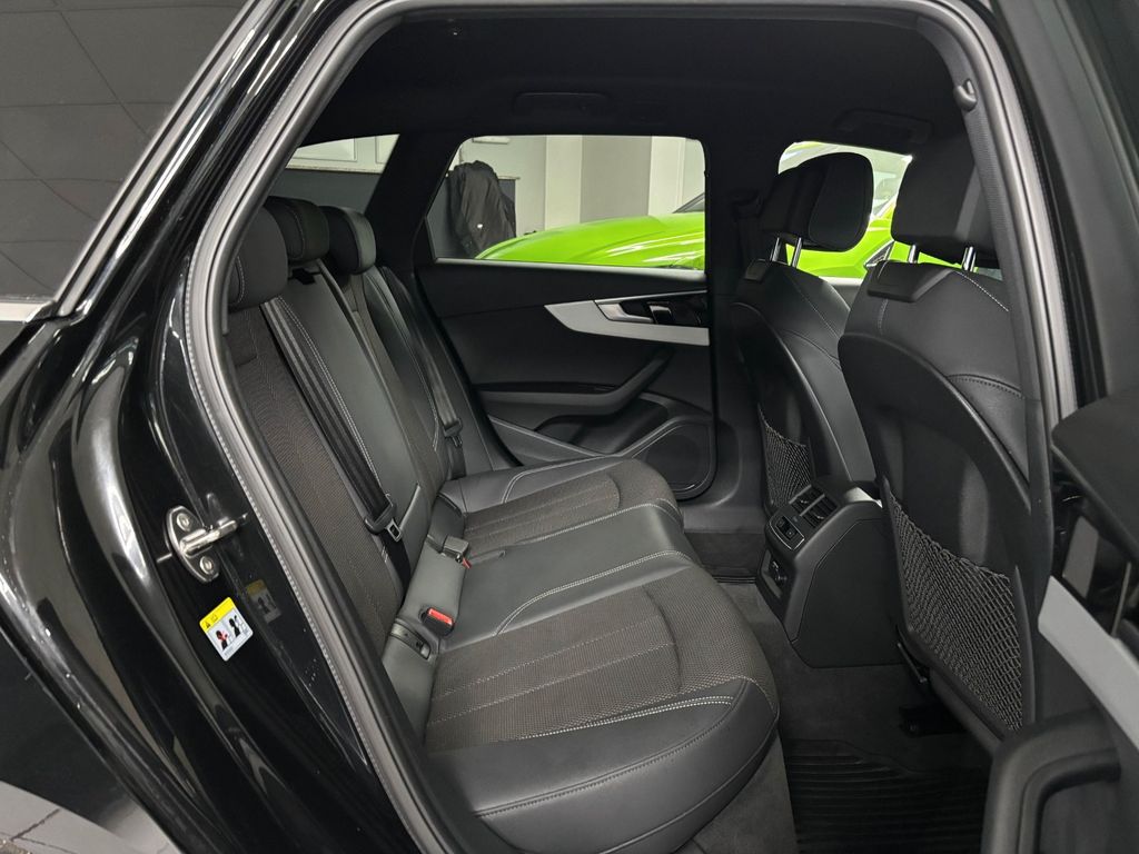 Audi A4 2023