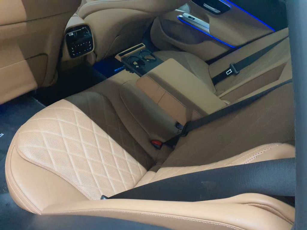 Mercedes-Benz E 200 2024