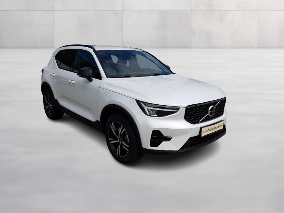 Volvo XC40 2026
