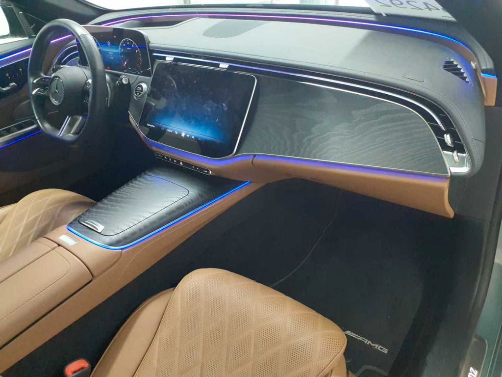 Mercedes-Benz E 200 2024