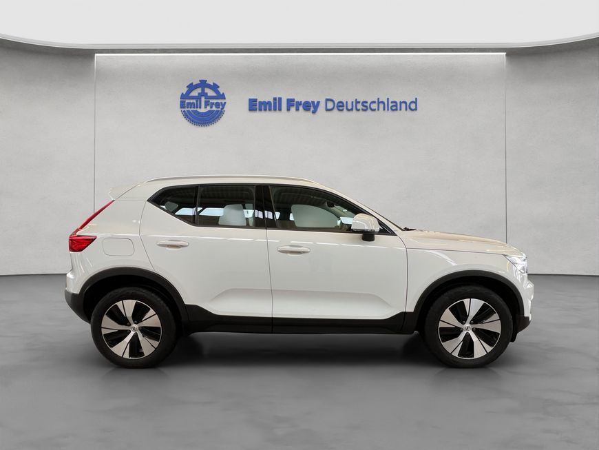 Volvo XC40 2021